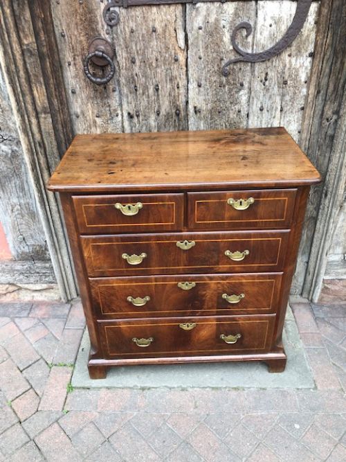 An 18thc Walnut Chest Of Drawers 643716 Www